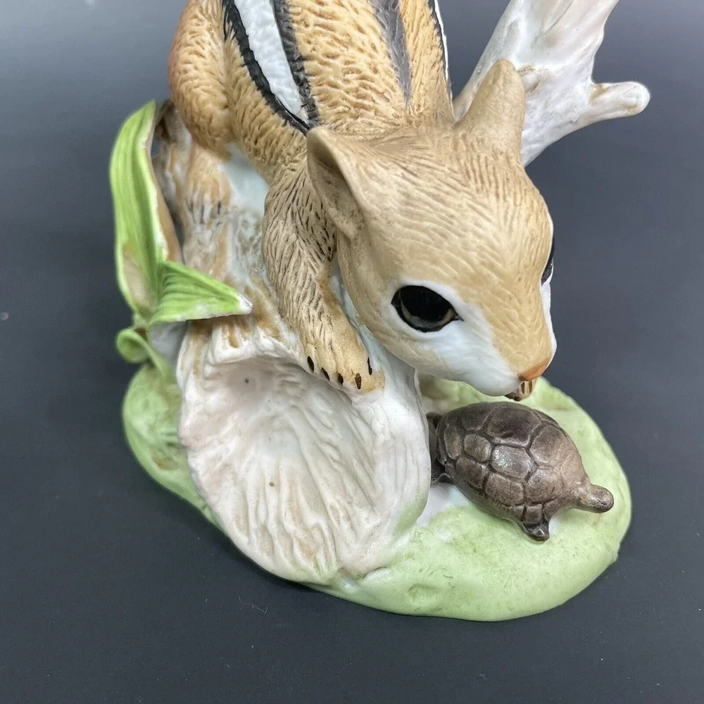Vintage‎ Homco Chipmunk On Log With Turtle Porcelain Figurine 4 1/2